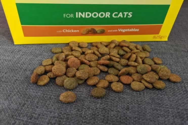 Indoor cat dry biscuits 